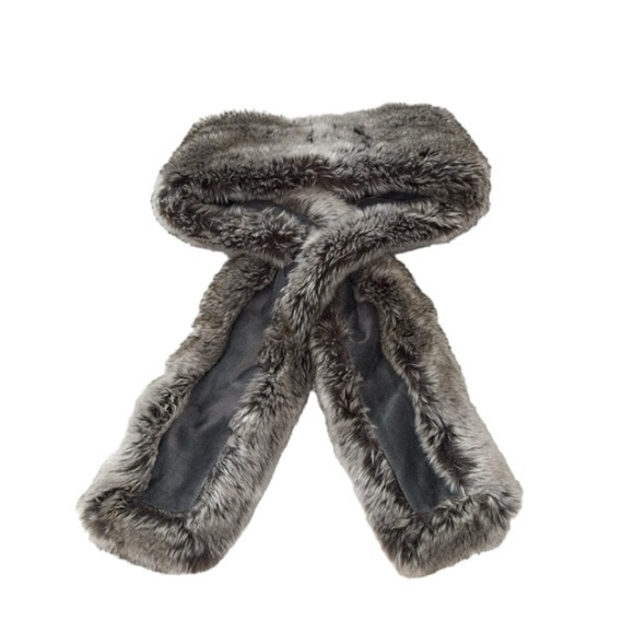 Restoration Hardware‎ Mink Luxe Vegan Faux Fur Scarf - Picture 4 of 4